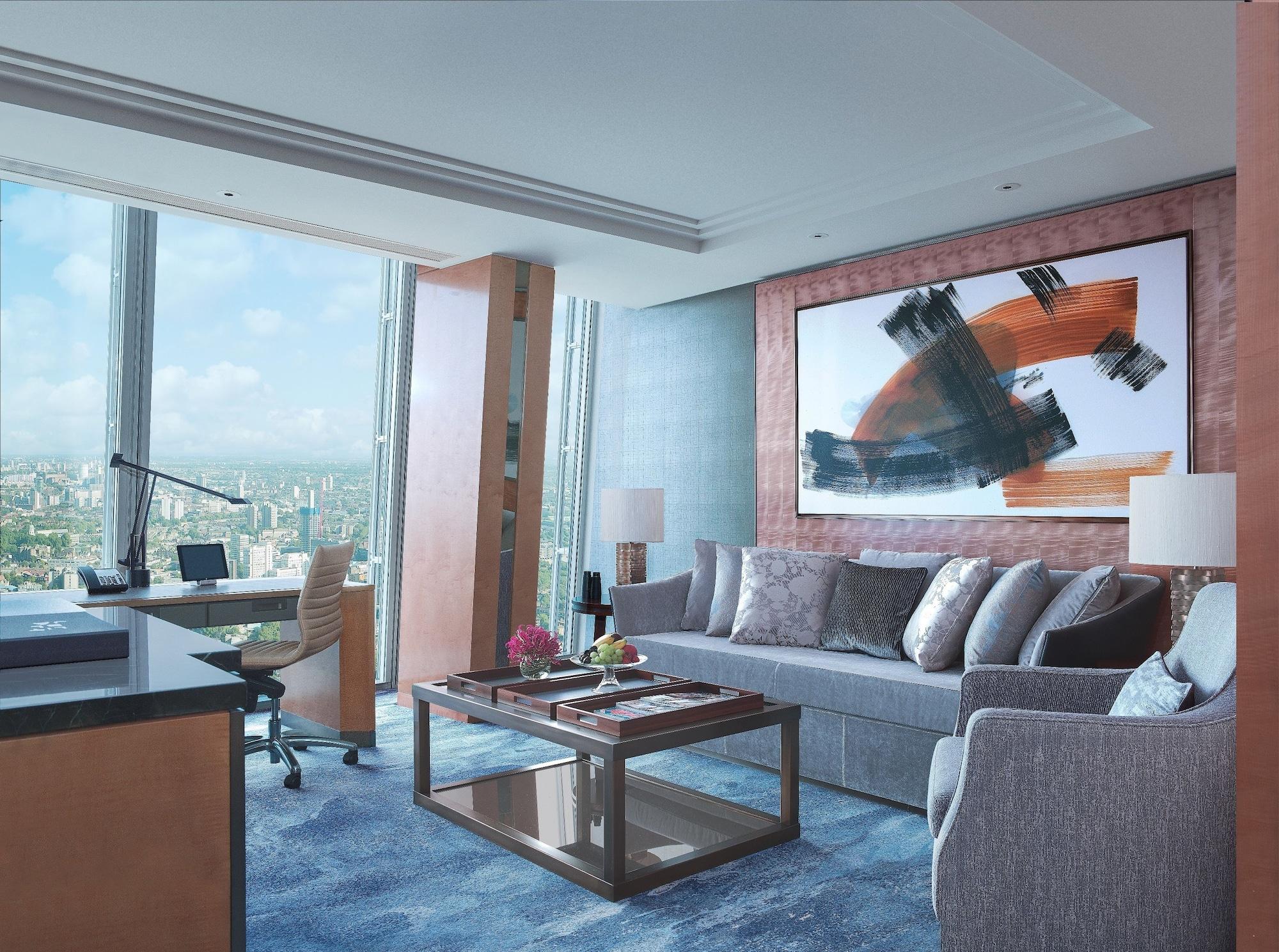Shangri-La The Shard, ลอนดอน ภายนอก รูปภาพ A suite at the hotel