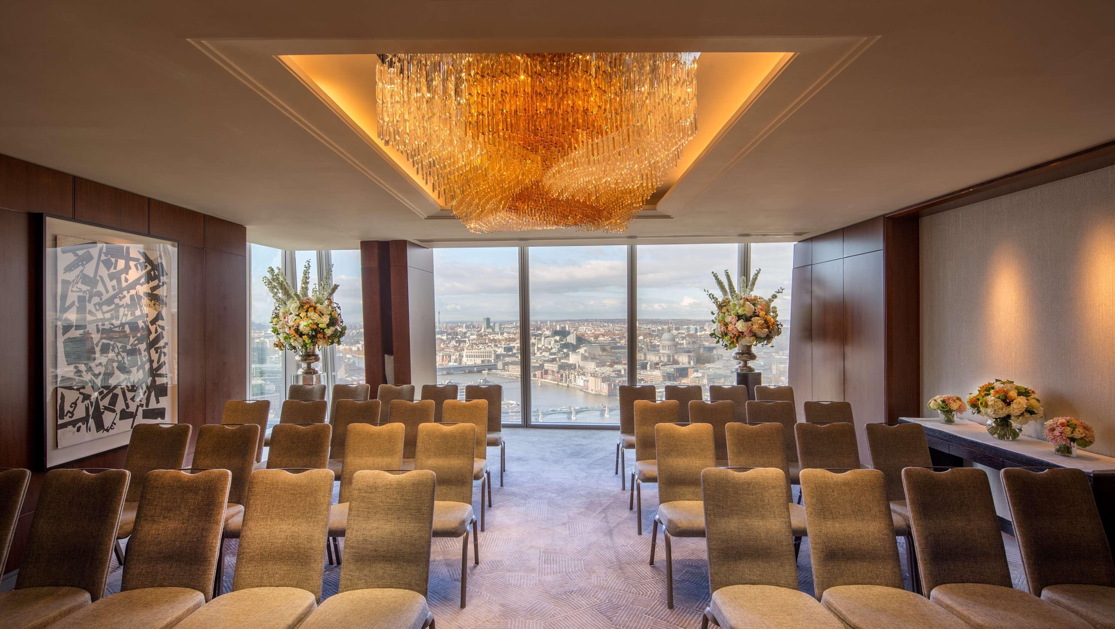 Shangri-La The Shard, ลอนดอน ภายนอก รูปภาพ The Wedding Chapel